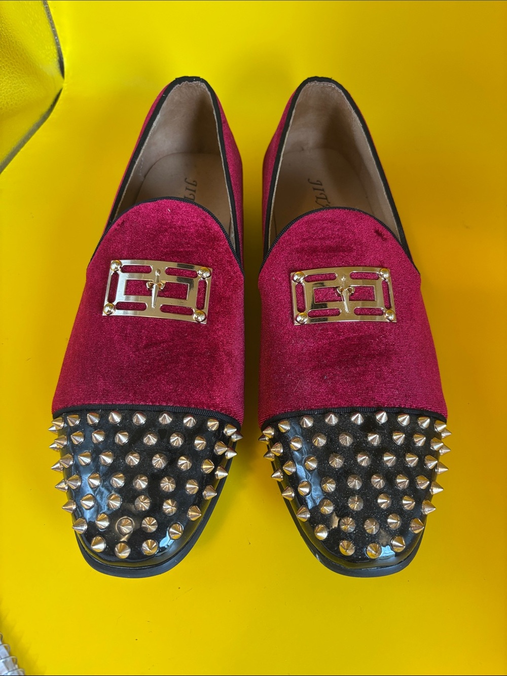 JITAI Studded Burgundy Suede Loafers with Gold Buckle - size 10 - Picture 2 of 7